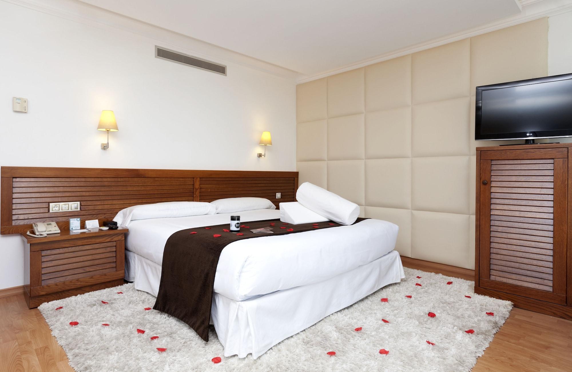 Hotel Senator