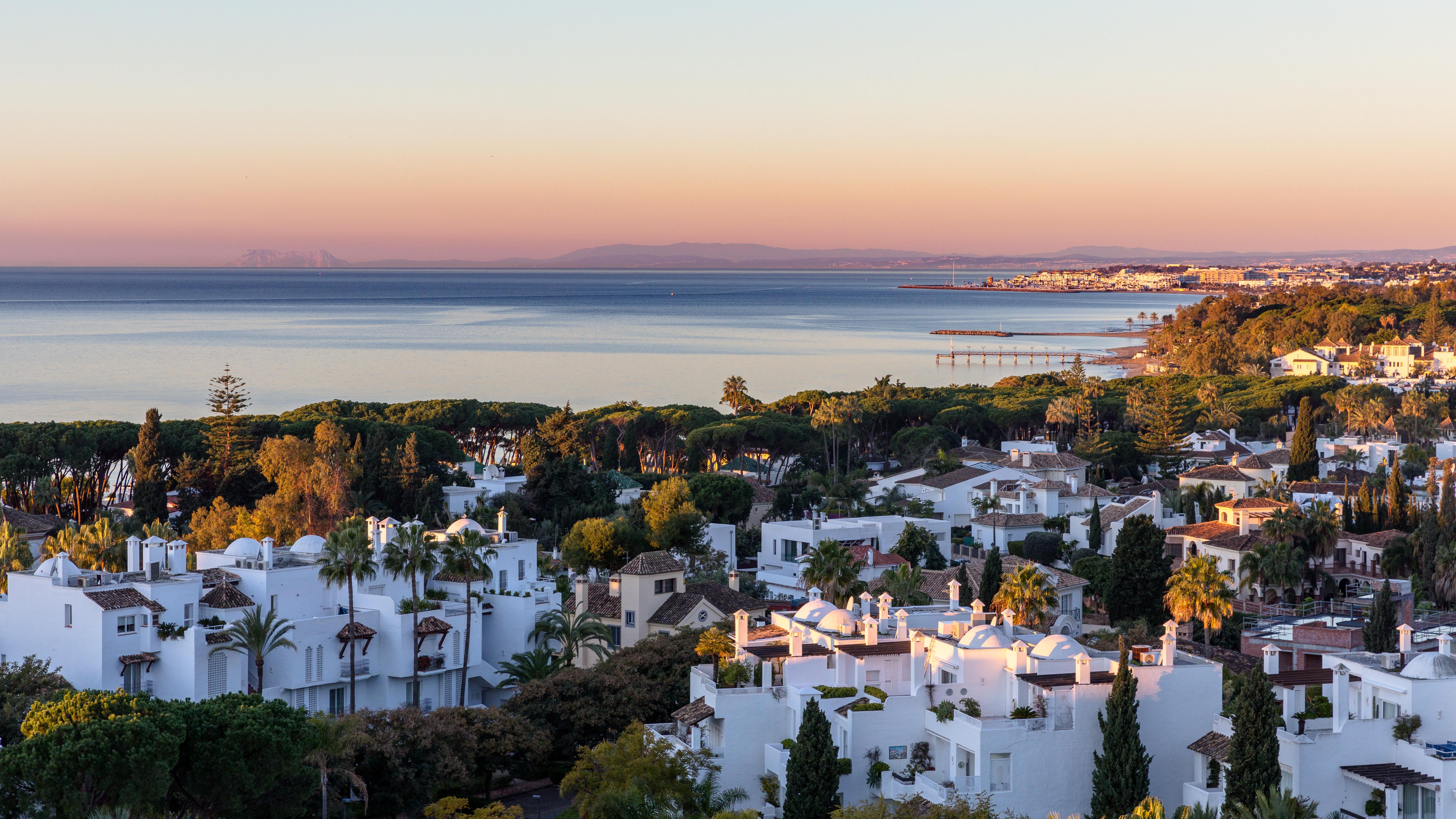 Hotel Senator 4*