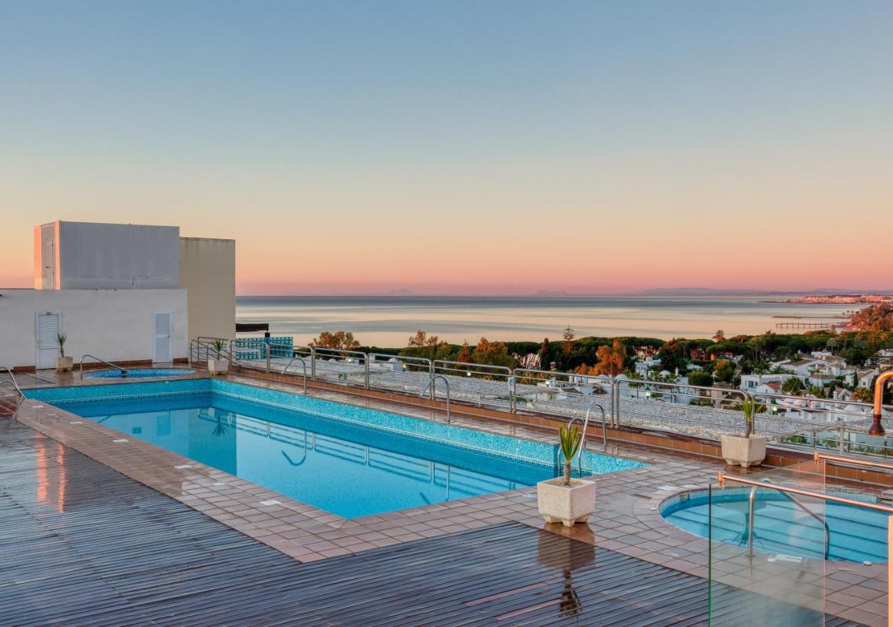 Senator Hotel 4*